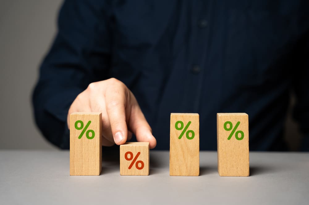 Tasas de interés en tarjetas de crédito: una medida irreal para combatir los problemas de los hondureños