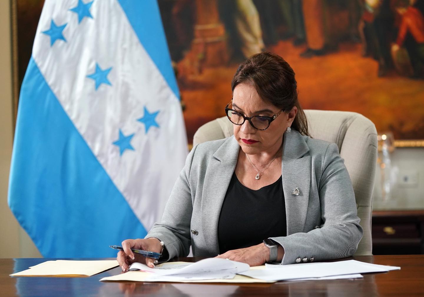 Xiomara Castro y el caso Koriun: reclamos por uso de fondos públicos