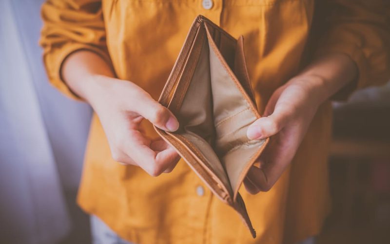 Desempleo juvenil y migración: dos caras de la misma moneda