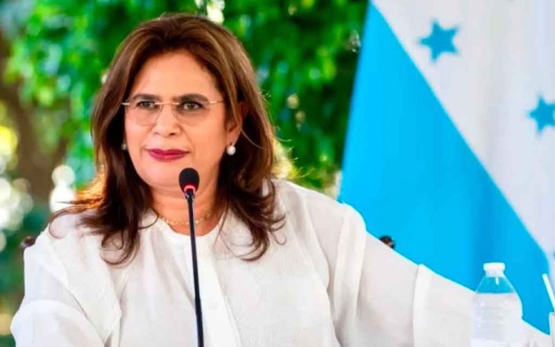 El rol de Rixi Moncada en la discusión sobre el modelo cubano en Honduras