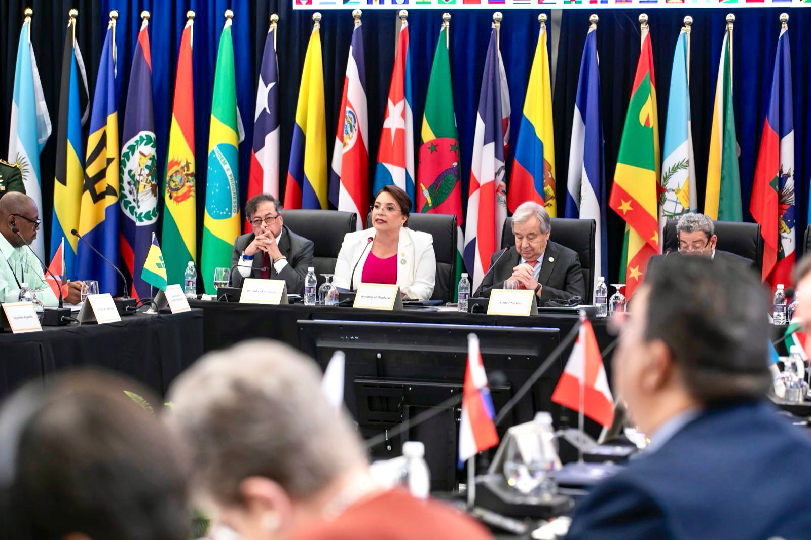 Cuestionan al Gobierno de Honduras por transparencia en gastos de la Cumbre de la CELAC