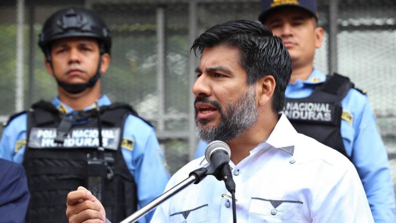 Fiscal general de Honduras en el centro de la polémica por supuesta inclinación hacia LIBRE