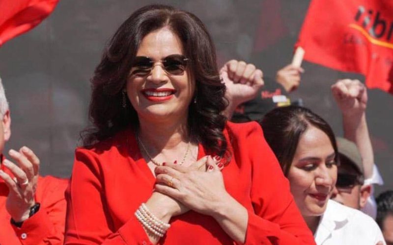 Escándalo global rodea la campaña electoral de Rixi Moncada en Honduras