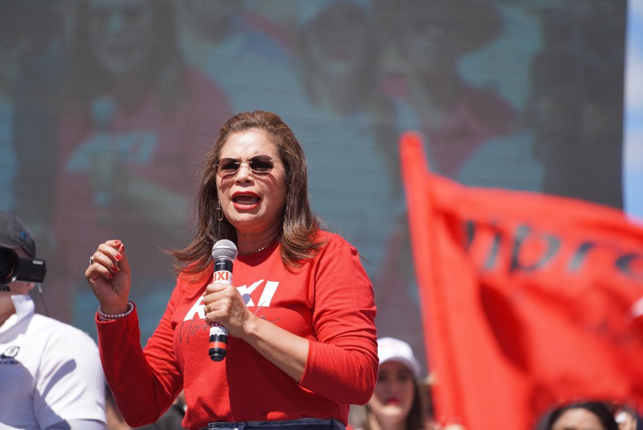 Rixi Moncada propone acabar con la Central de Riesgo y genera debate sobre la estabilidad financiera de Honduras