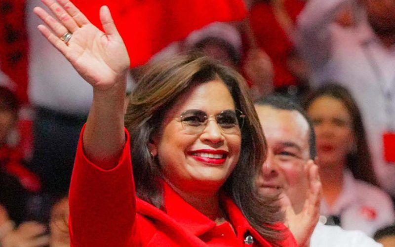 Crisis de Rixi Moncada: Respaldo en Caída y Alarma Económica Hondureña