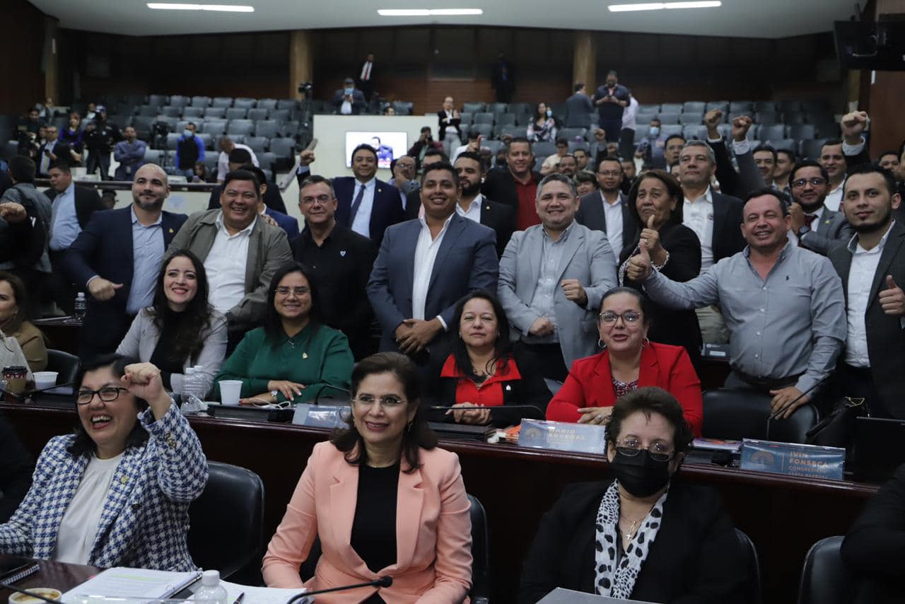 Congreso Hondureño: Tensión por Instalación de Comisión Permanente