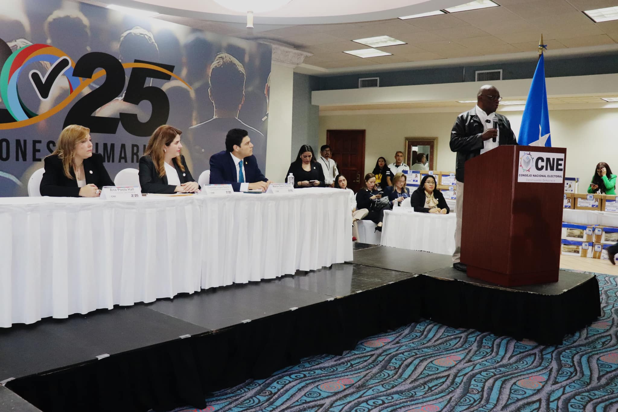 EE. UU.: Congresistas advierten sobre posible fraude electoral de LIBRE